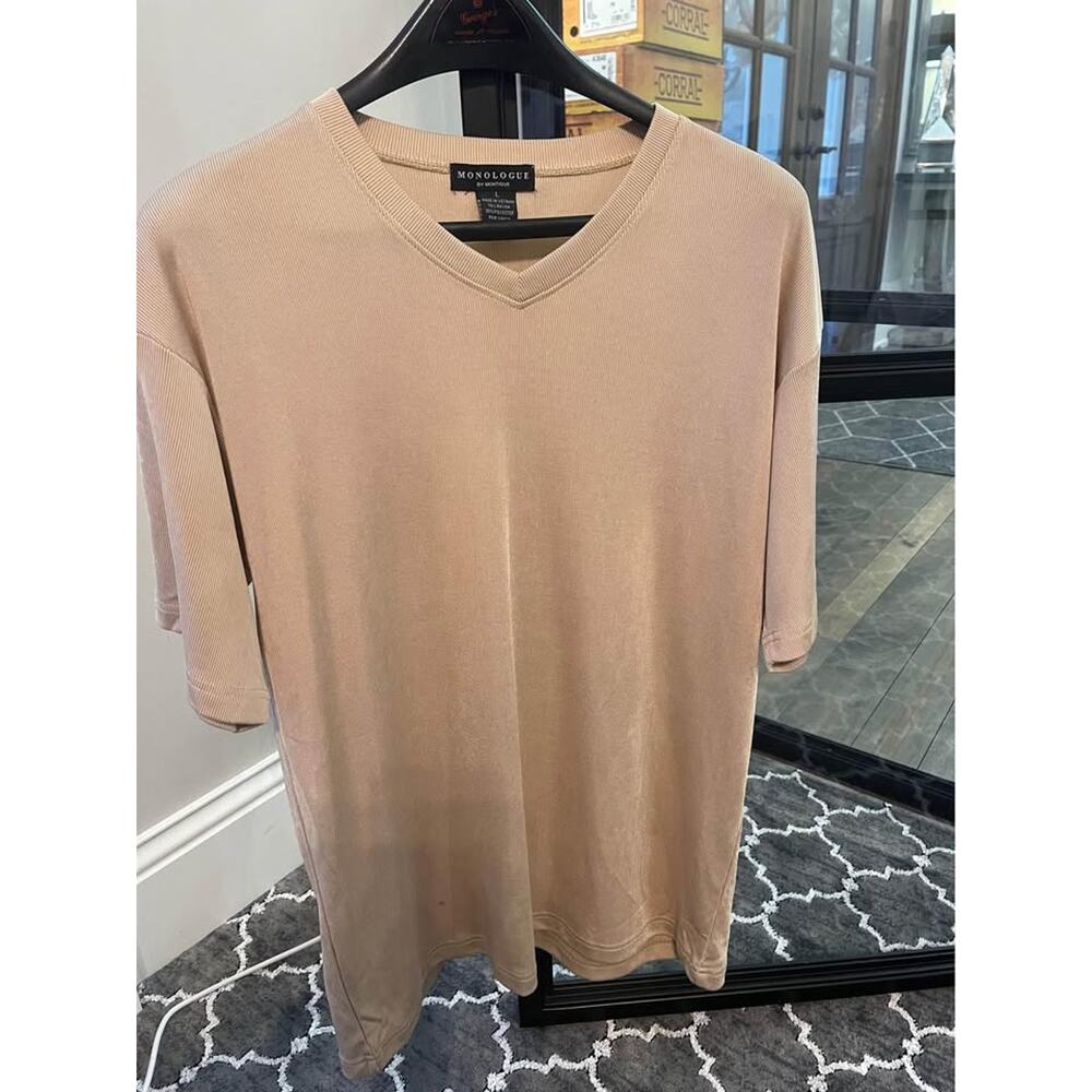 Men's Ribbed T-shirt- Size large